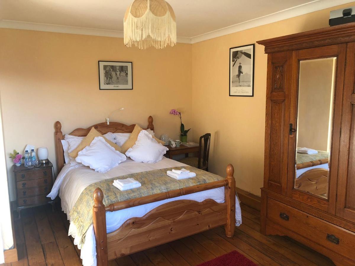 Cilffriw Farm Apartment Neath Ngoại thất bức ảnh